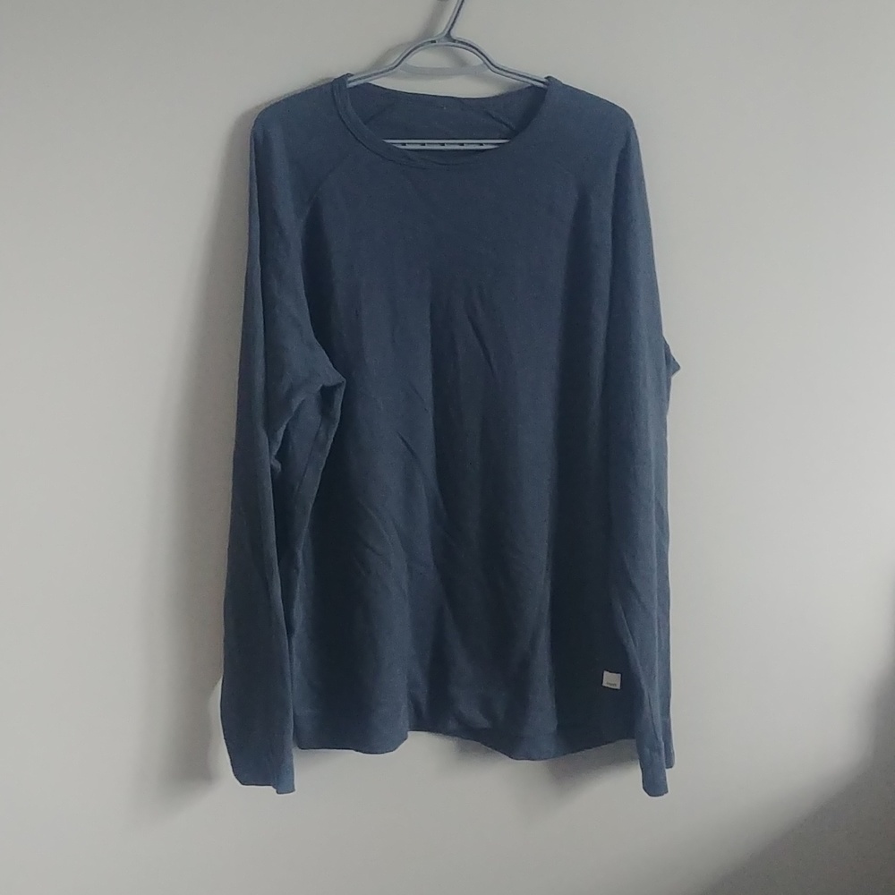 Vuori Men's Long Sleeve Tee - Navy Blue